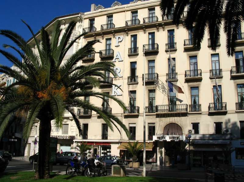 B4 Park Nice Exterior foto
